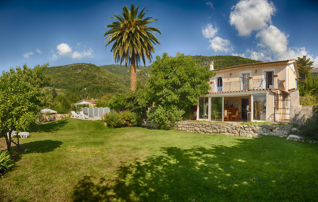 Mas Des Kardouons Bed & Breakfast Tourrettes-sur-Loup Exterior foto
